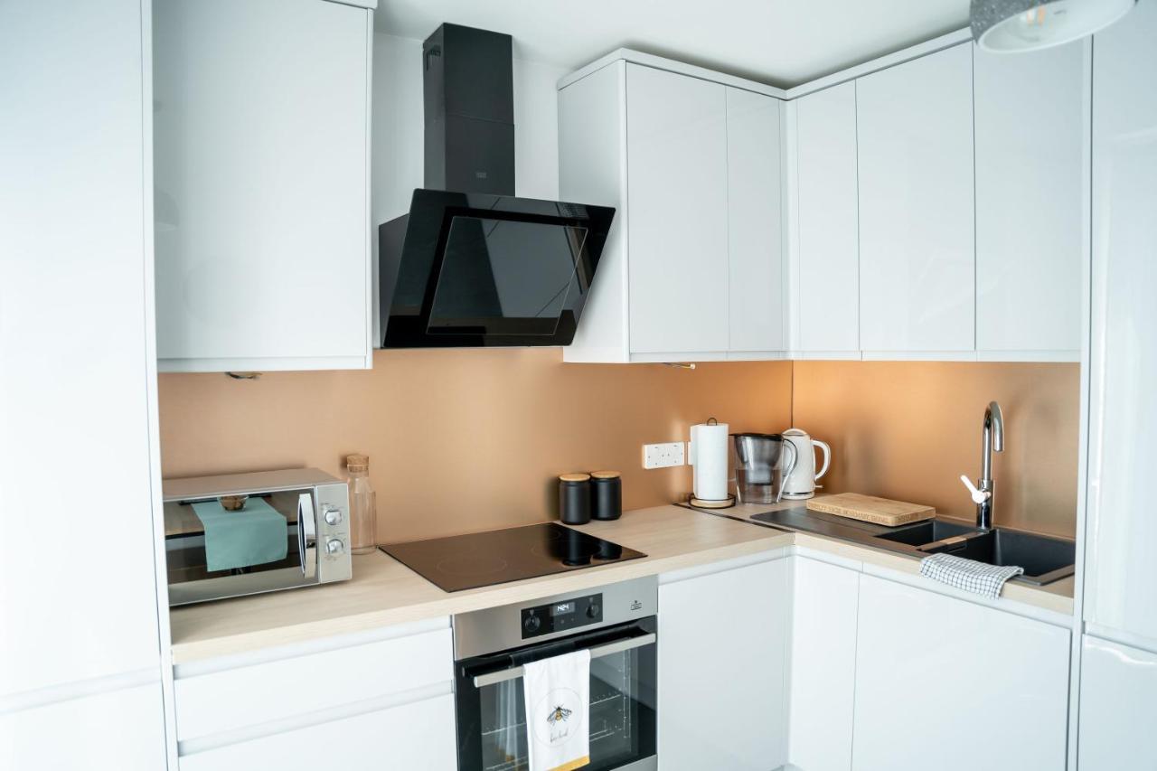 Luxurious Two Bedroom Apartment With Private Parking Perth Dış mekan fotoğraf